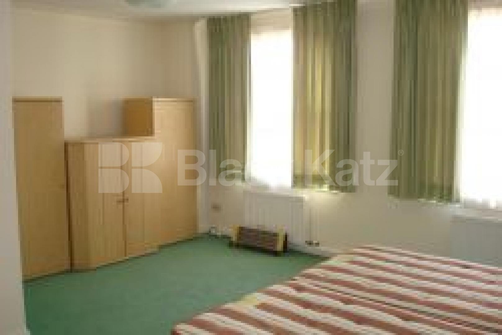 			New Instruciton, 3 Bedroom, 1 bath, 1 reception Flat			 Glouster Avenue, PRIMEROSE HILL